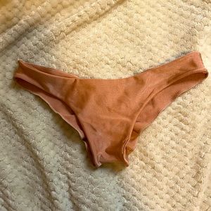 Bronze coral scrunch bikini bottoms